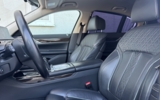 vehicle image #9