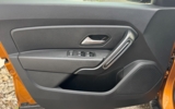 vehicle image #9