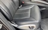 vehicle image #9