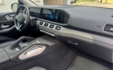 vehicle image #18