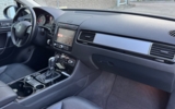 vehicle image #9