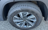 vehicle image #9