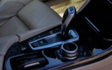 vehicle image #30