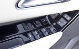 vehicle image #24