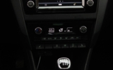 vehicle image #20