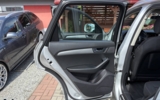 vehicle image #25