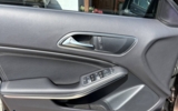 vehicle image #30