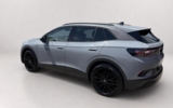 vehicle image #9