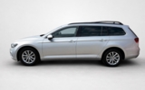 vehicle image #9