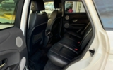 vehicle image #14