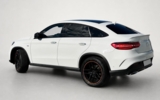 vehicle image #5