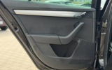 vehicle image #35