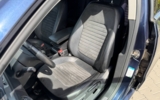vehicle image #30