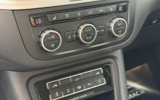 vehicle image #27