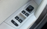 vehicle image #32