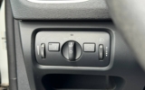 vehicle image #32