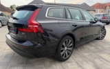 vehicle image #9