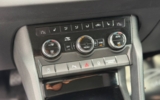 vehicle image #25