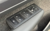 vehicle image #29