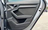 vehicle image #32