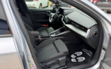 vehicle image #19