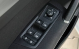 vehicle image #30