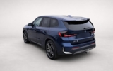 vehicle image #10