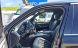 vehicle image #12