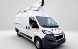vehicle image #5