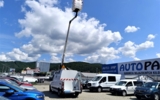 vehicle image #13