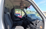 vehicle image #18