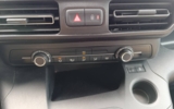 vehicle image #15