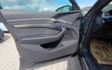 vehicle image #10