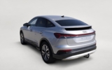 vehicle image #10