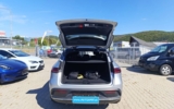 vehicle image #9