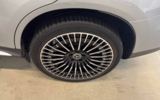 vehicle image #5