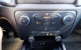 vehicle image #19