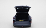 vehicle image #9