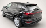 vehicle image #3