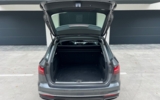 vehicle image #9