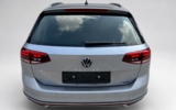 vehicle image #9