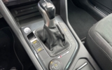 vehicle image #25