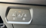 vehicle image #19