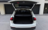 vehicle image #10