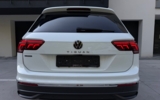 vehicle image #9