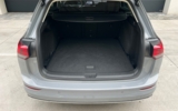 vehicle image #10