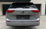 vehicle image #9