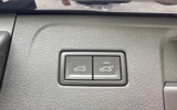 vehicle image #11
