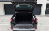 vehicle image #10