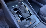 vehicle image #30